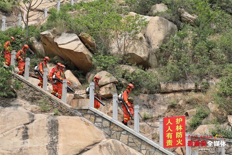 靠前駐防常態化！森林消防全力備勤駐防巡防(3098052)-20240528174104.jpg